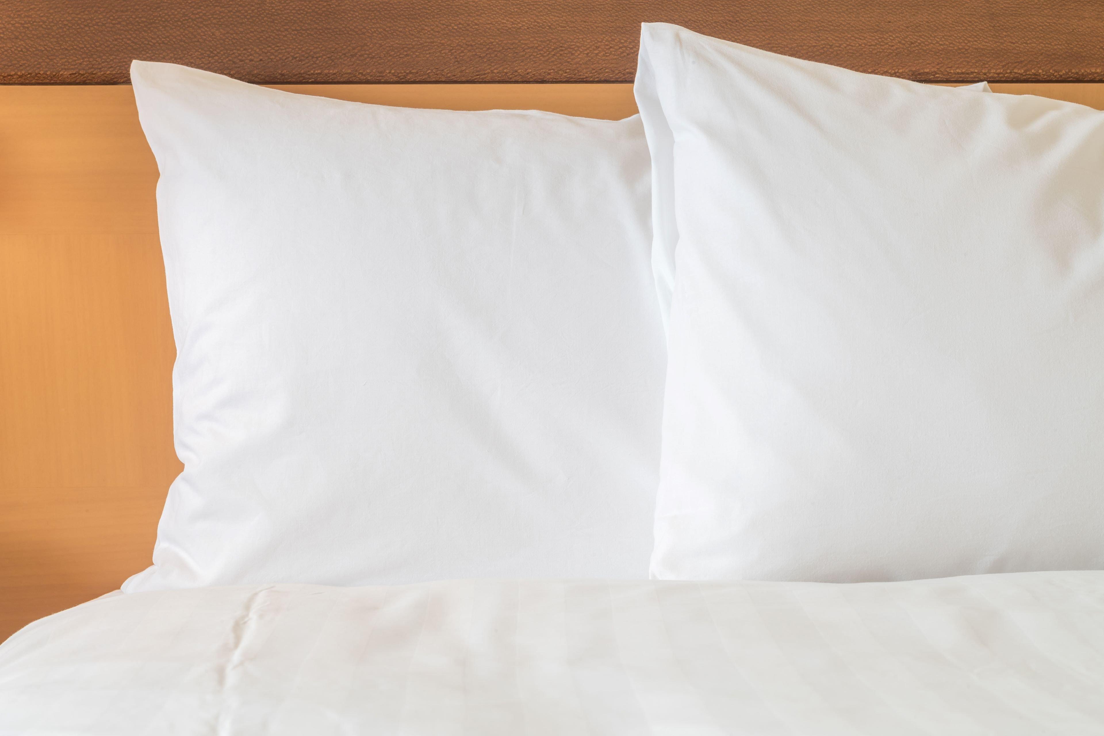Holiday Inn Express & Suites North Fremont By Ihg Bagian luar foto